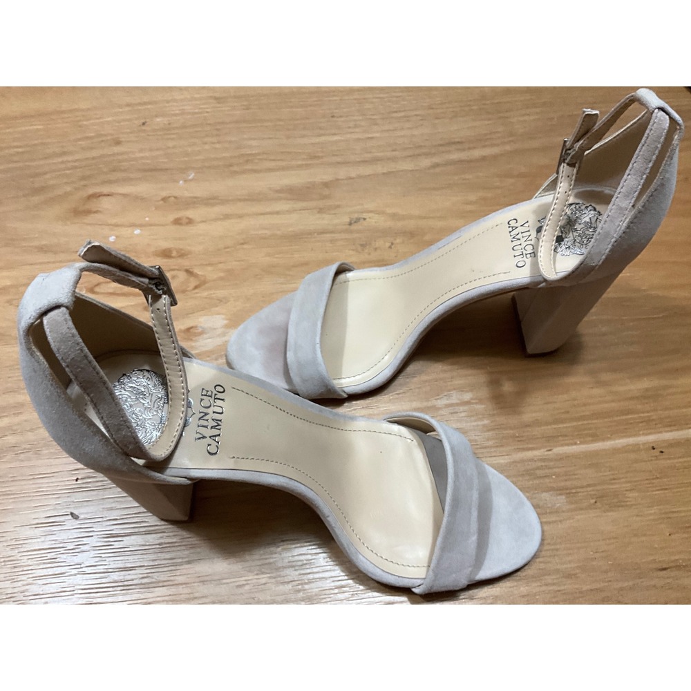 Vince Camuto Malissa Beige Suede Block Heel Ankle Strap Sandals 8.5M